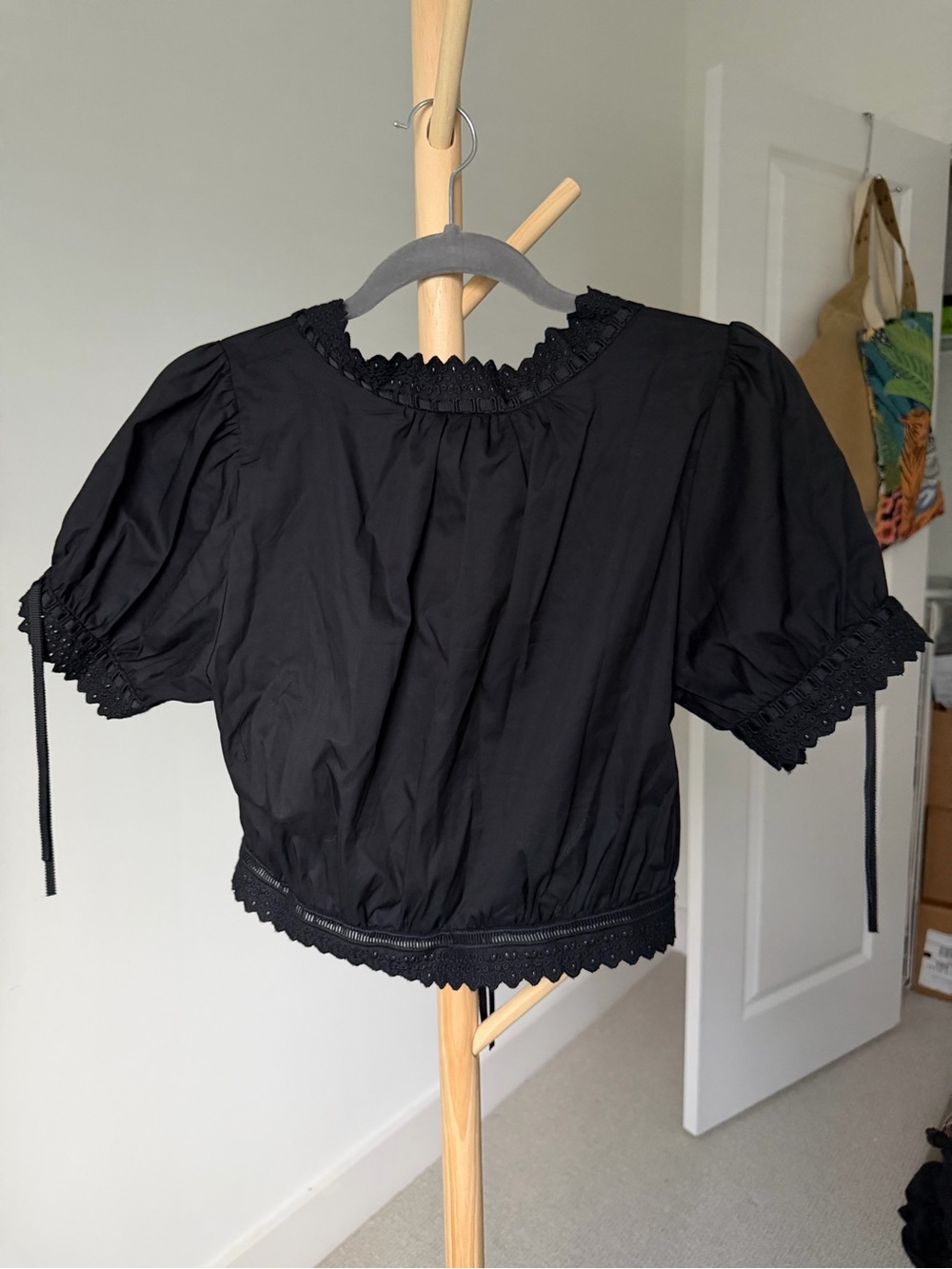 House of Harlow 1960 2pc Black Embroidered Top And Pants Set - Picture 5 of 9